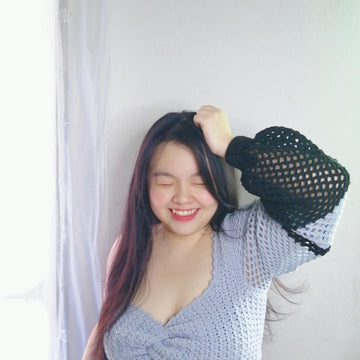 The Heliconia Top