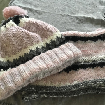 Superdry inspired hat and cowl