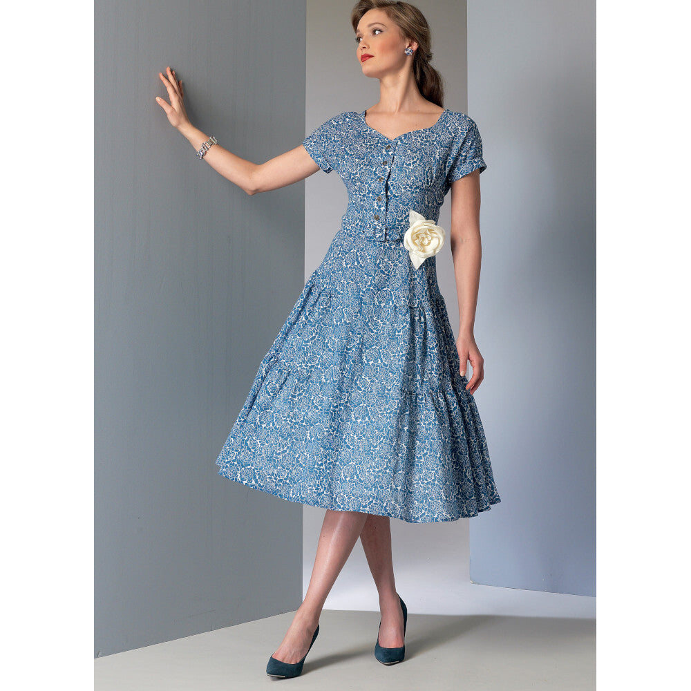 Vogue Misses' Dress and Belt V9106 - Sewing Pattern