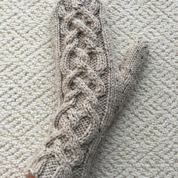 Killarney Cabled Mittens