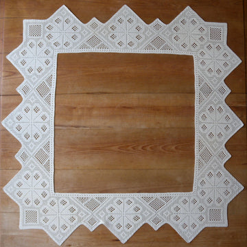 Bloom lace (short version)
