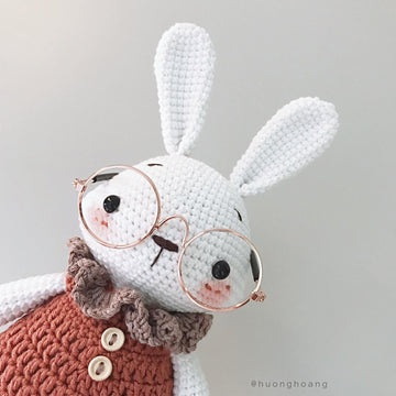 Celia the Rabbit PATTERN