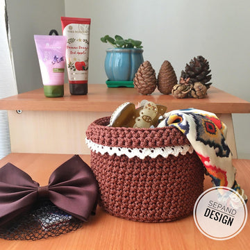 Macrame circle basket