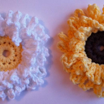 Loopy Flower - two variations