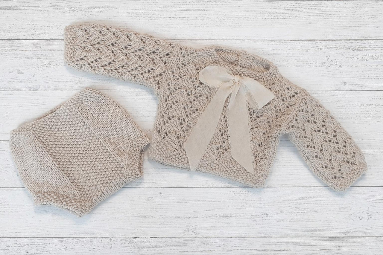 The helen newborn sweater set
