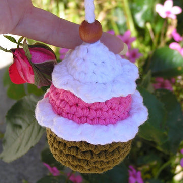 Cupcake ornament