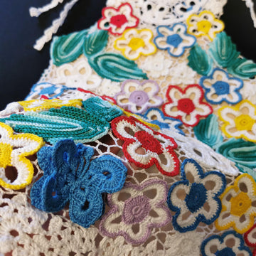 Lace dress for girl