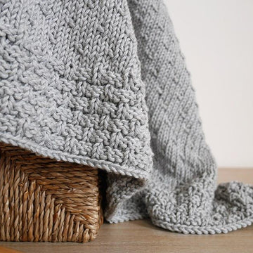 Celia baby blanket