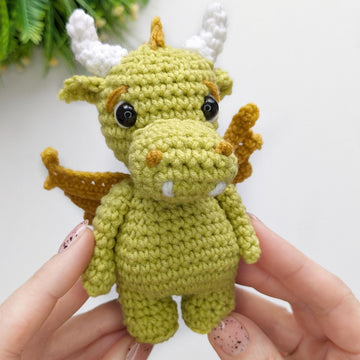 Dragon crochet pattern, amigurumi dragon toy pattern
