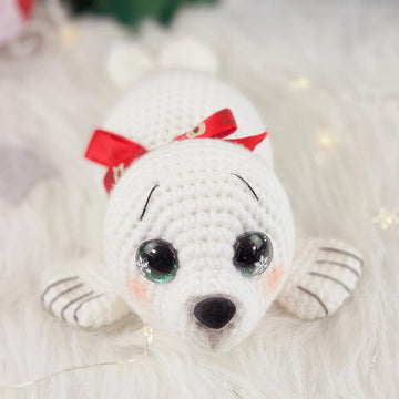 Tiny Seal