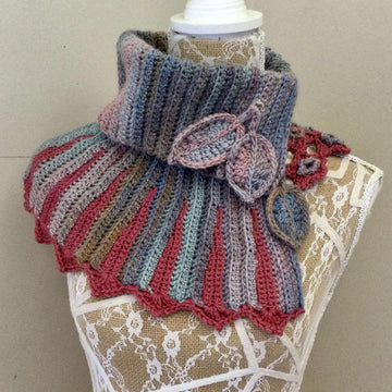 Isolde's Thorn Neck Warmer