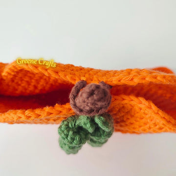 Pumpkin-Shaped Purse / Kürbisförmige Tasche