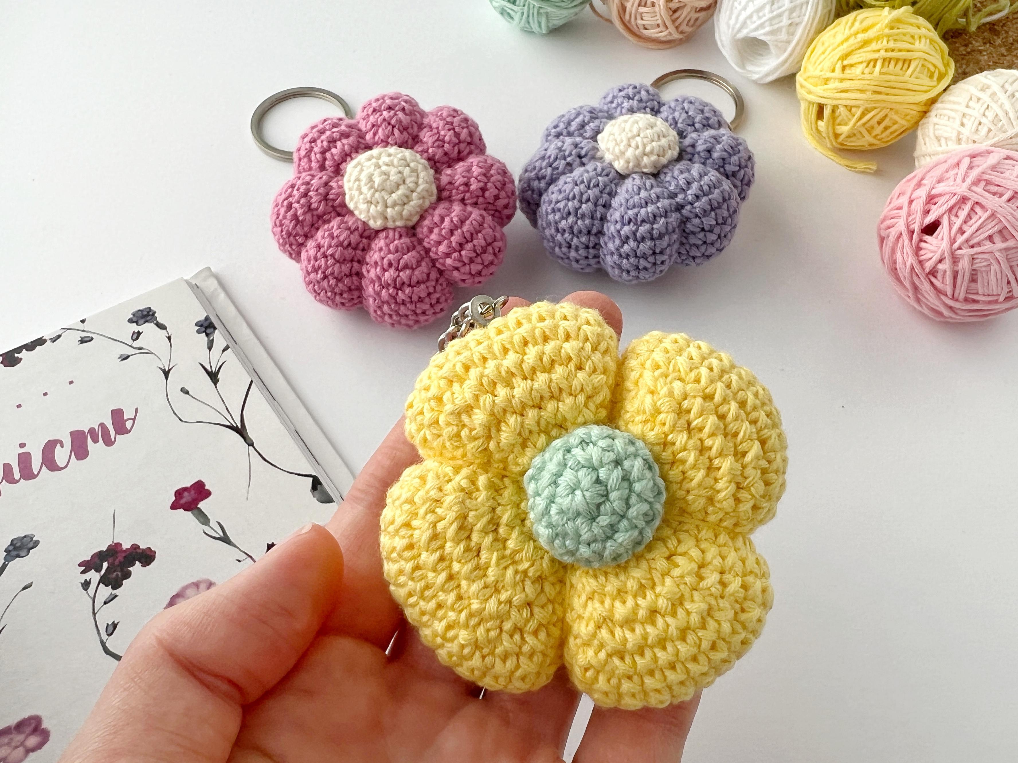 Crochet flower keychain amigurumi pattern keyring Bag charm Crochet car mirror hanging