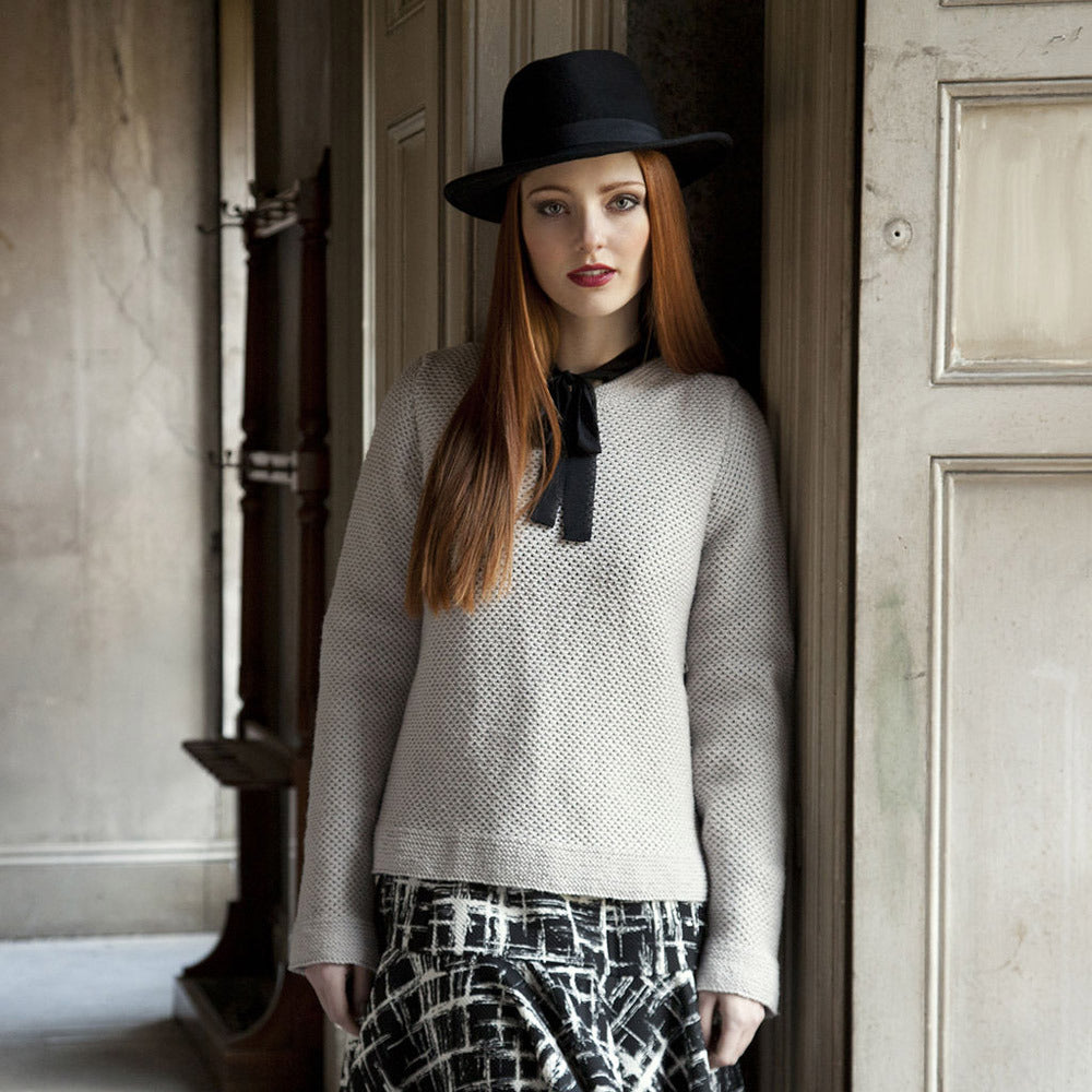 Wardrobe Eight Essential Designs by Amanda Crawford & Katya Frankel