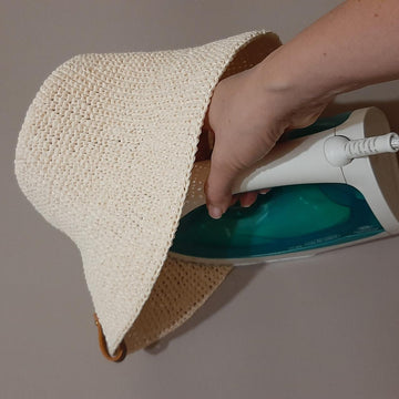 Bucket raffia hat Happy
