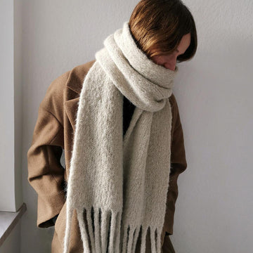 BERLIN Scarf