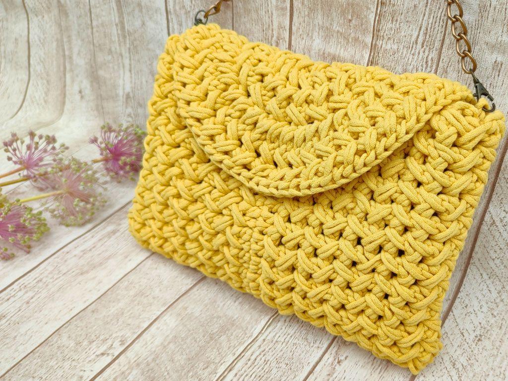Pleated Herringbone Crossbody Bag | No-Sew One-Piece Purse