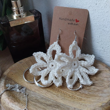 Flora Flower crochet earrings