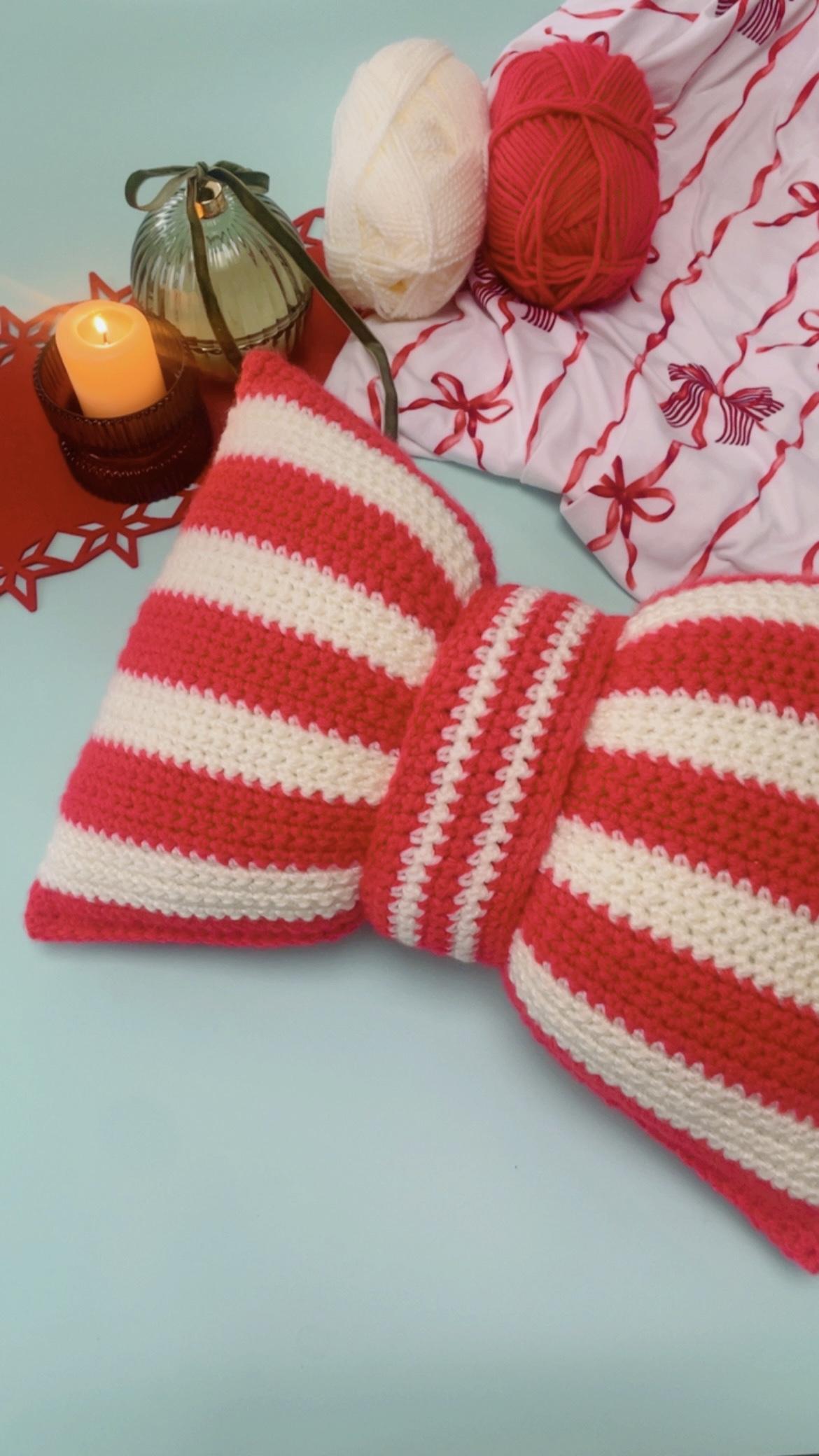 Big Bow Cushion