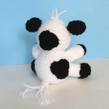 Cleo the Tiny Cow