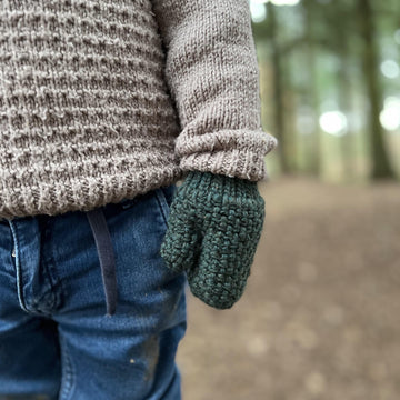 Herringbone Moss Mittens