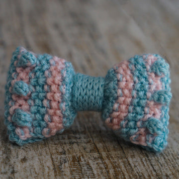 Bobble Bow in Paintbox Yarns Simply DK