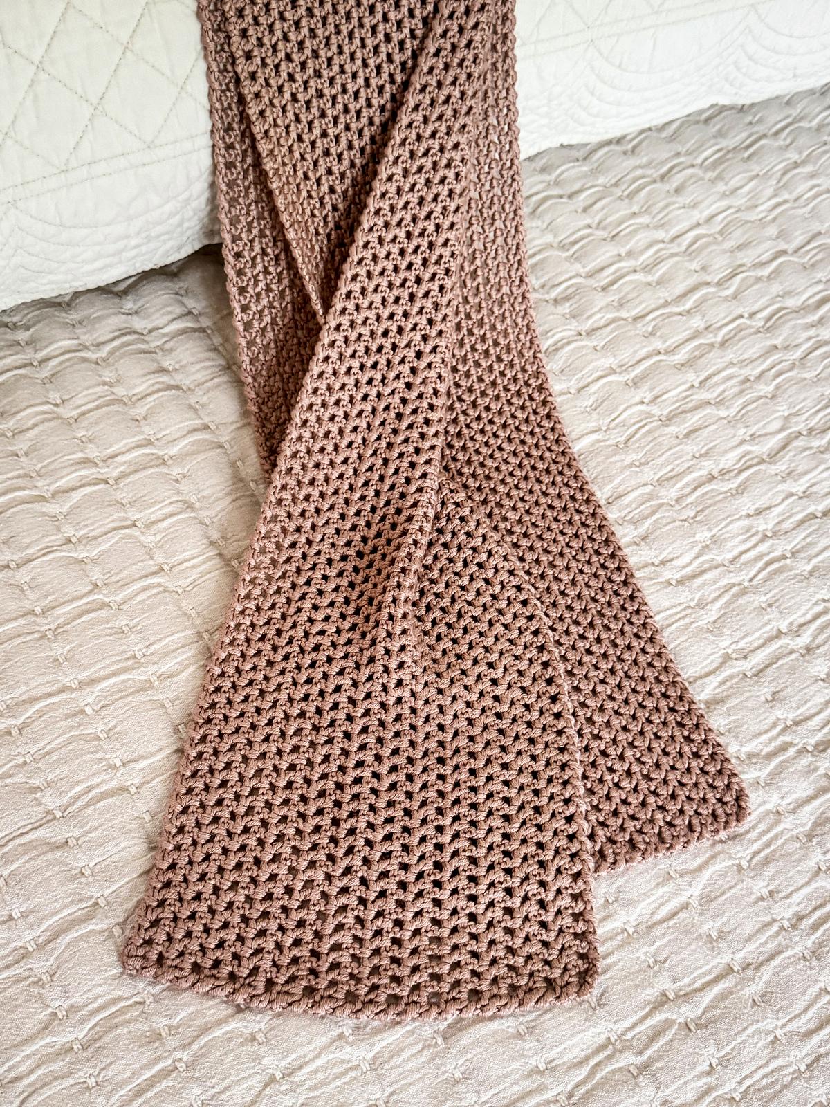 Effortless Mesh Scarf