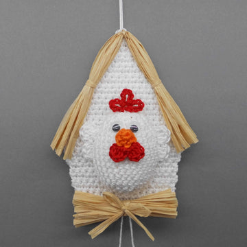 Hanging decoration chicken house - simple from scraps of yarn