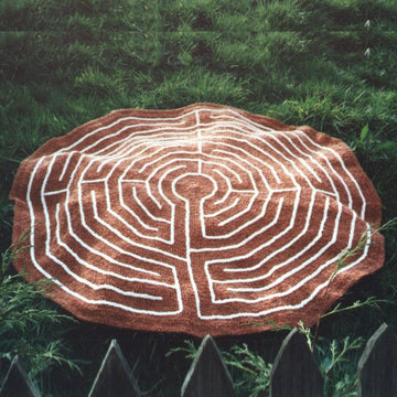 Walls of Troy / Chartres Cathedral Maze