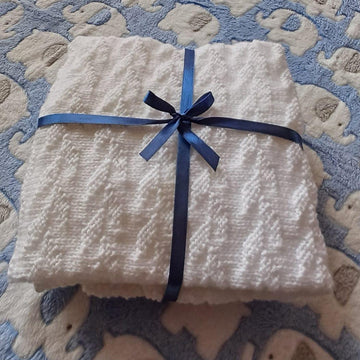 Cable & Leaf Baby Blanket