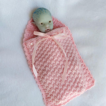 Doll Cocoon for 9 inch Dolls
