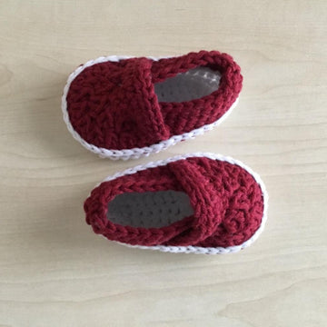 Sporty Baby Bootie & Hat Set N 234