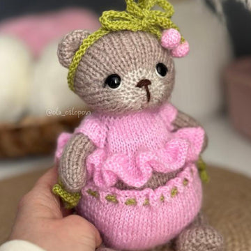 Knitting pattern Outfit for teddy bear girl