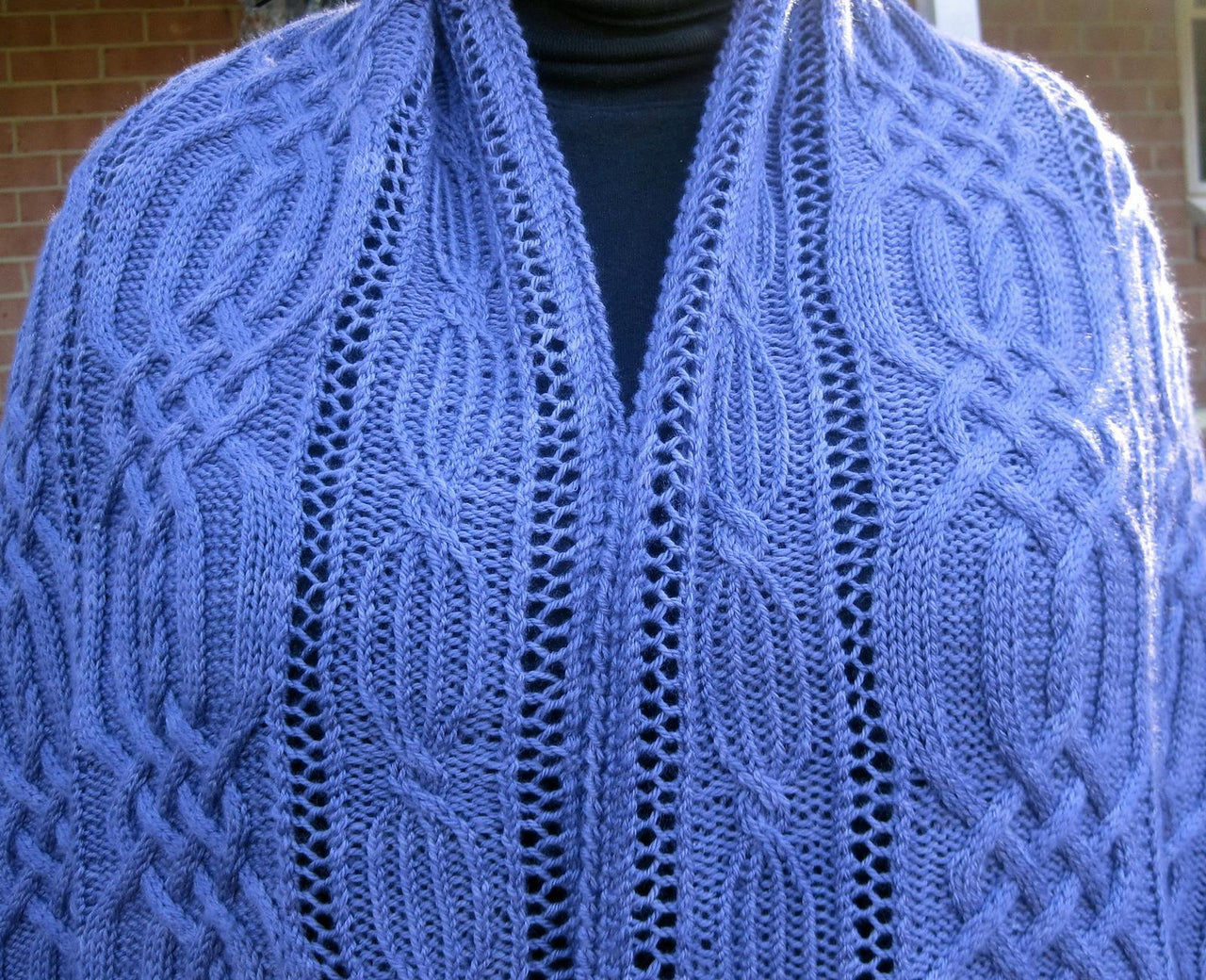 Sebago Cabled Shawl