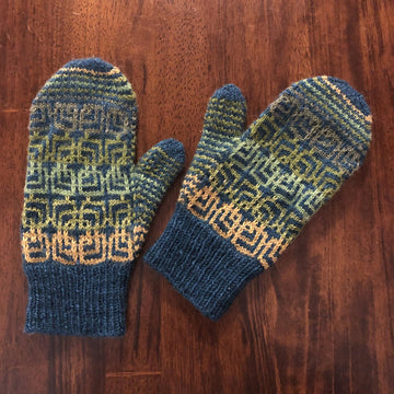 Interconnected Mittens