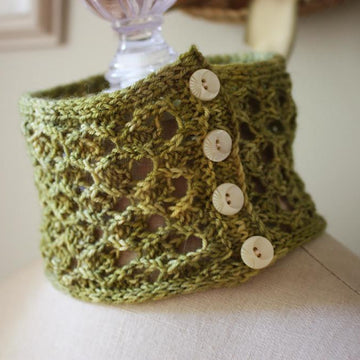 Ariel Lace Neckwarmer / Neck Cuff