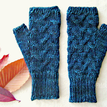 Tashmoo mitts