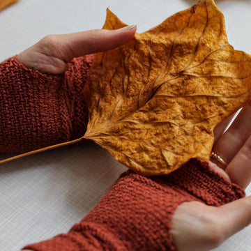 Applewood Mitts