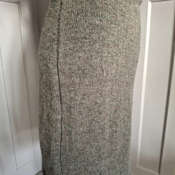 CARROL, a woollen skirt