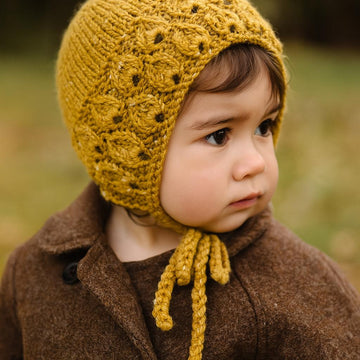 Vintage bonnet