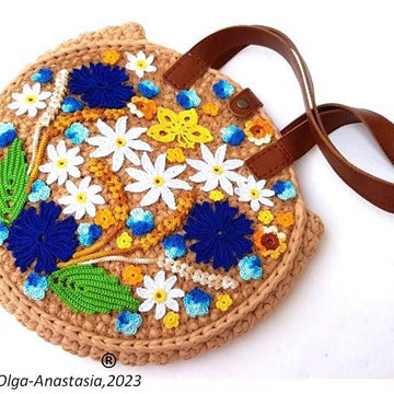 Bright summer bag with cornflowers