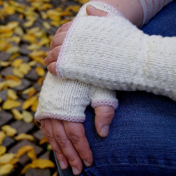 Frostweed Mitts