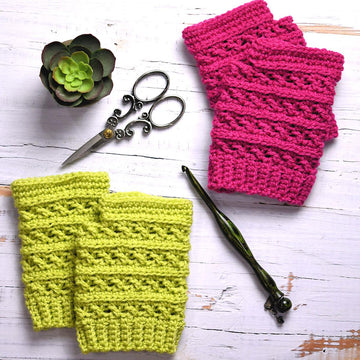 Sweet Pea Fingerless Mitts