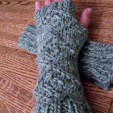 Fiona's Fingerless Mitts
