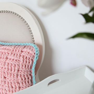 Ludlow Cushion