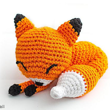 Sleepy Fox Amigurumi