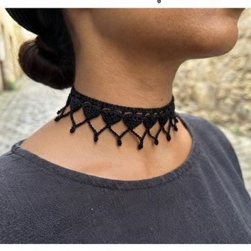 Heart Lace Choker