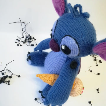 Toy knitting patterns - Knit an adorable blue toy based on Lilu and Stitch