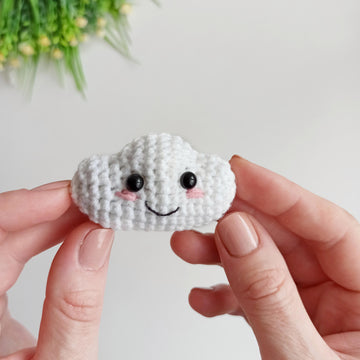 Crochet cloud pattern
