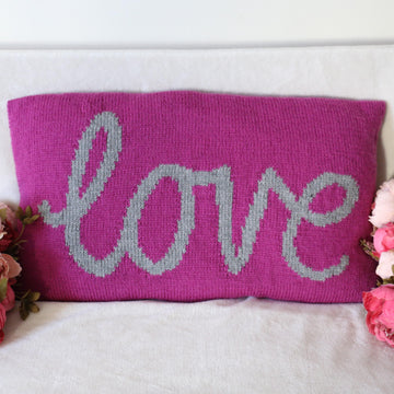 'love' Cushion